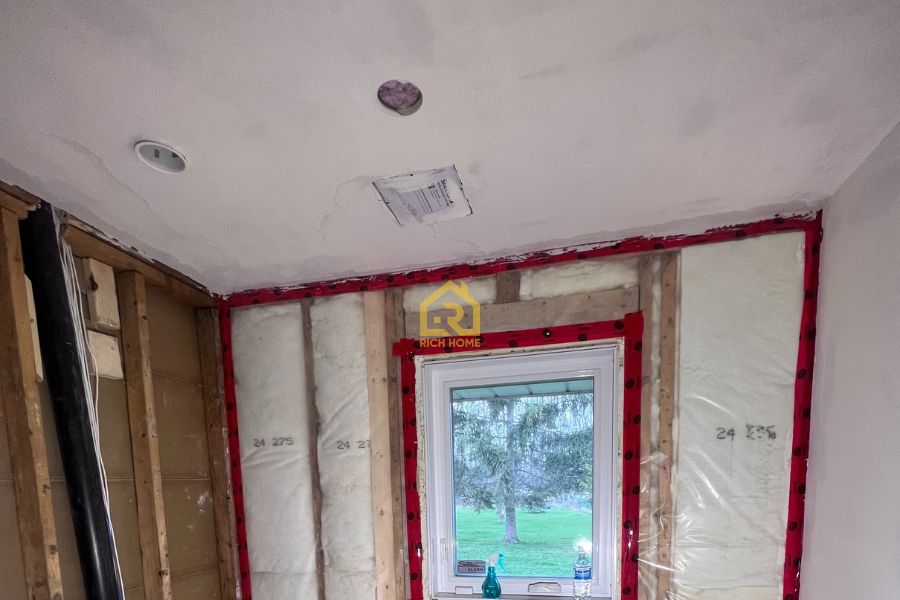insulated bathroom ductwork