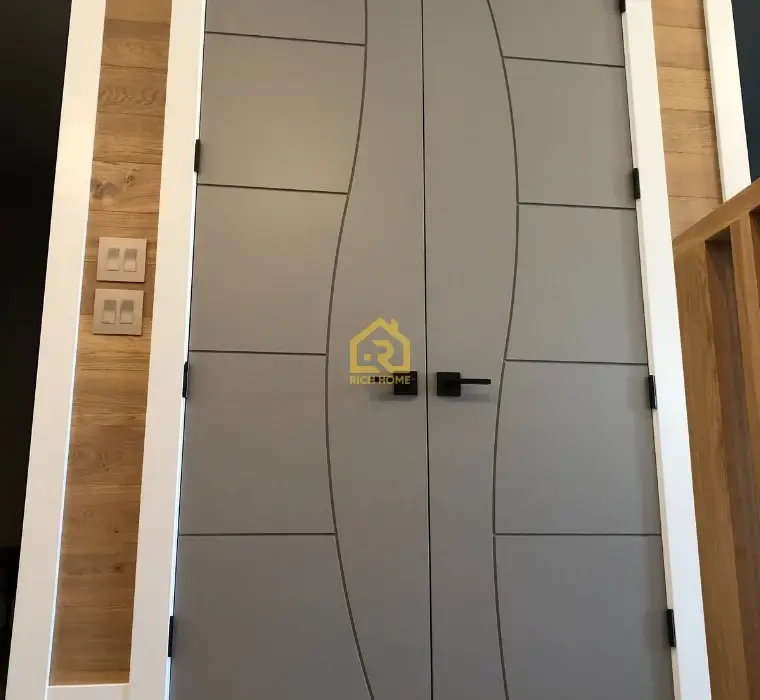 Custom trim molding finish carpentry Hamilton