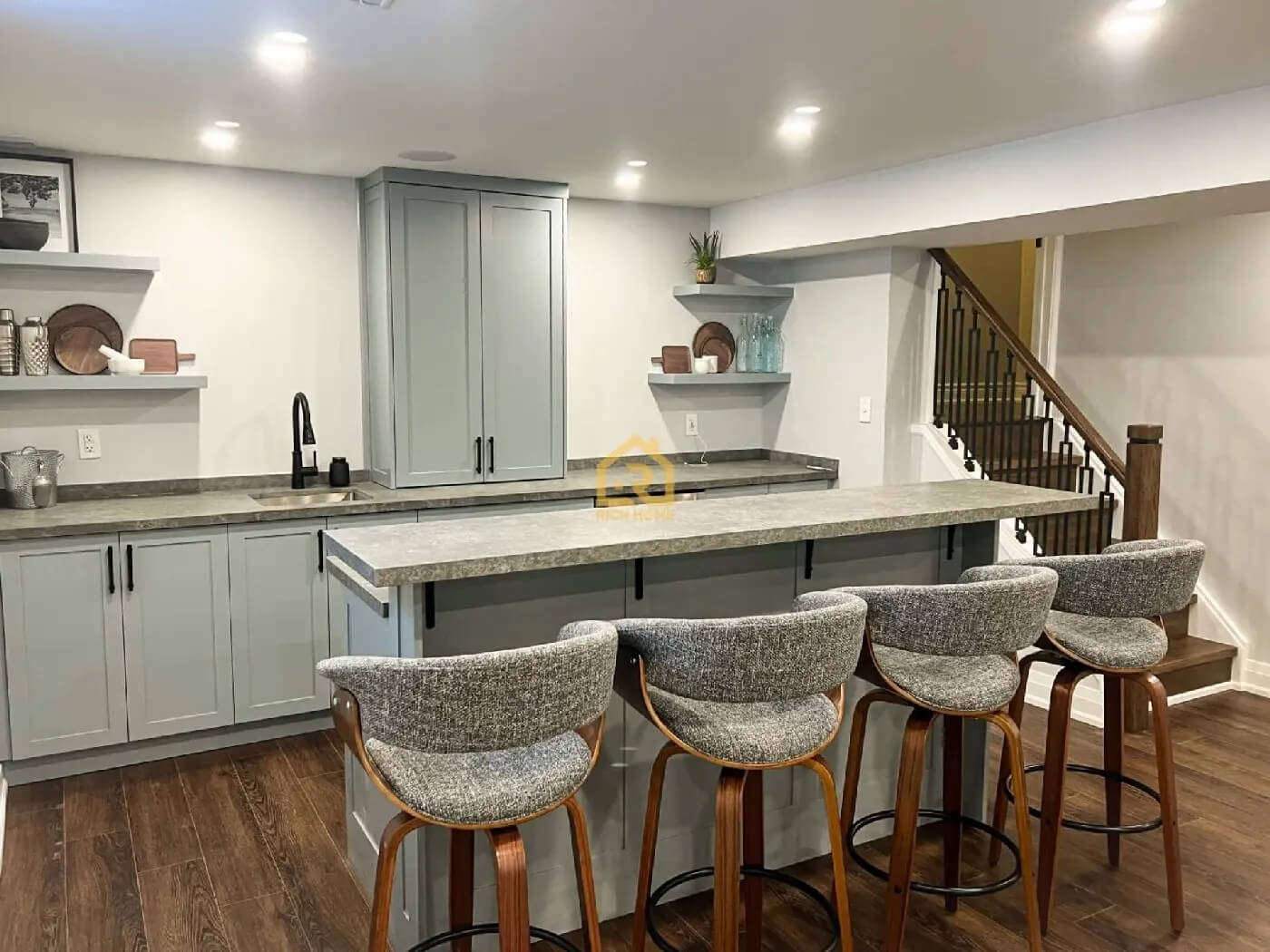modern kitchen reno Milton