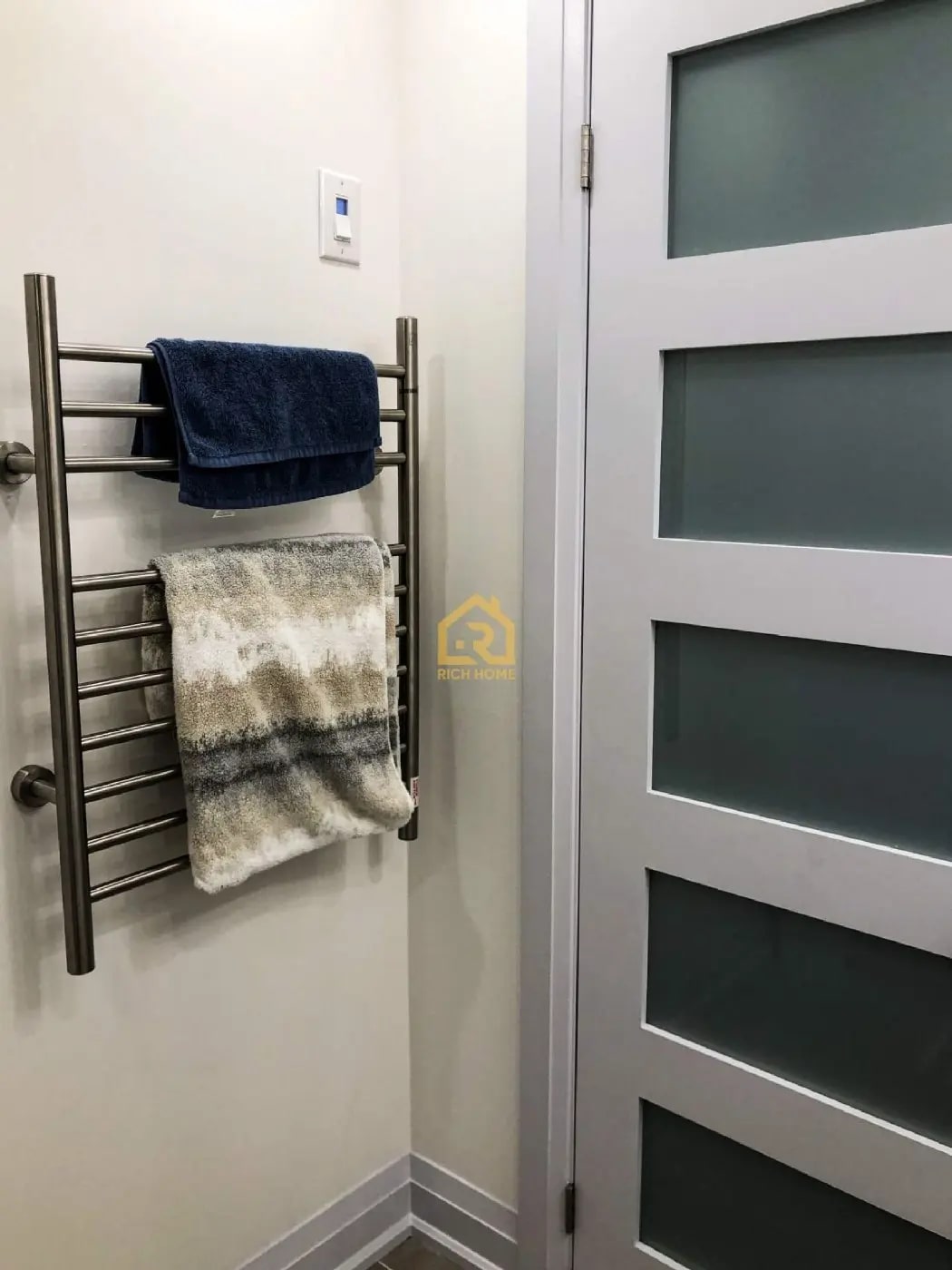bathroom towel bars installation Stoney Creek