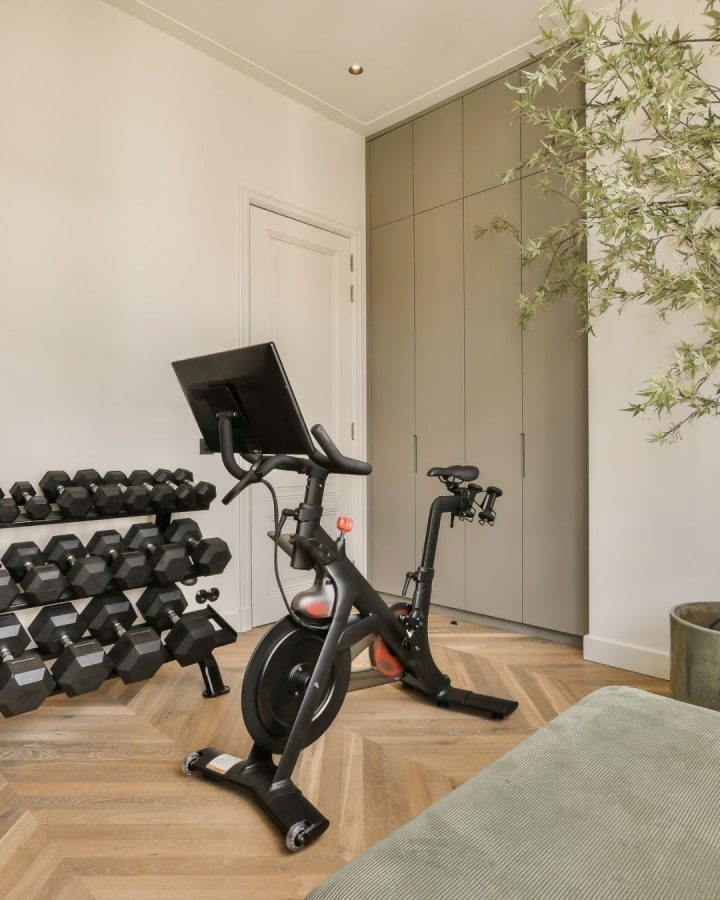 small basement gym renovation hamilton